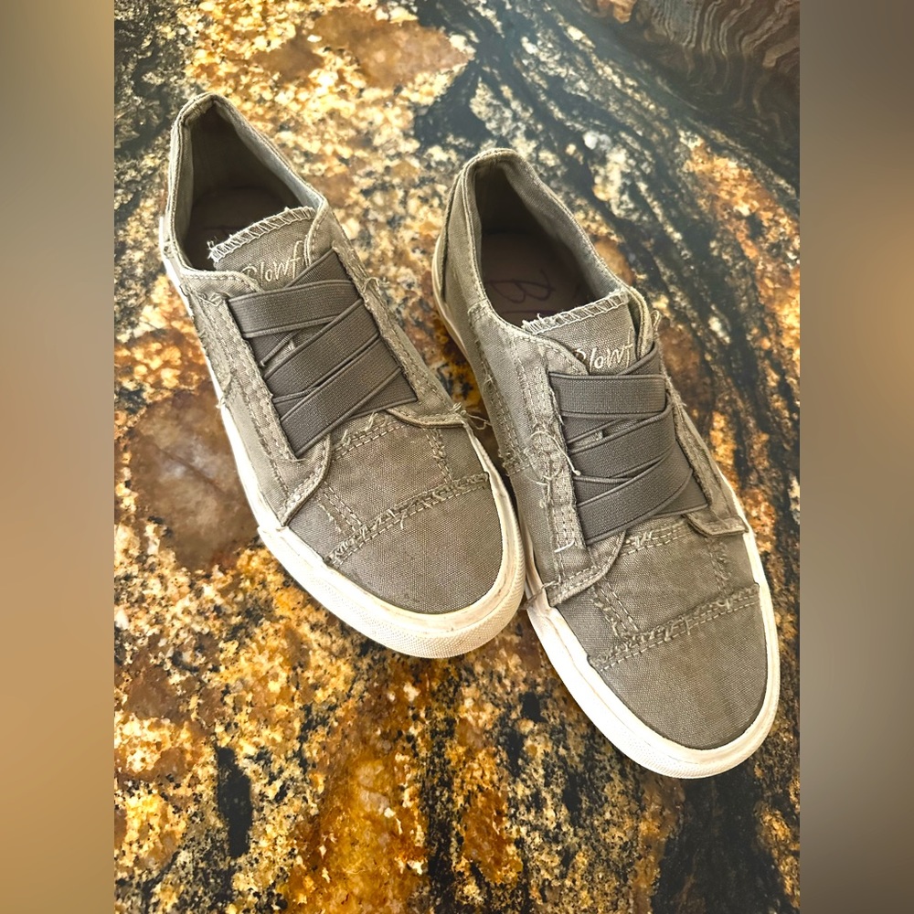 Women’s Blowfish Malibu shoes